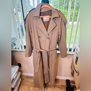 London Fog Women's Classic Tan Trench Coat Removable Liner Size 14 Petite
